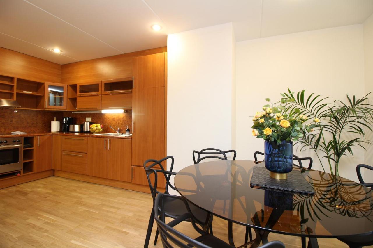 Tallinn City Apartments Roosikrantsi Esterno foto