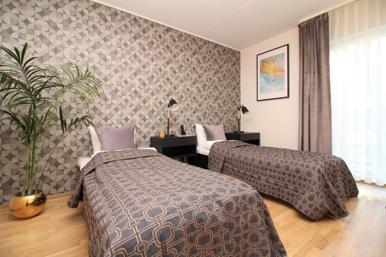 Tallinn City Apartments Roosikrantsi Esterno foto